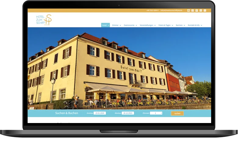Website Hotel zum Schiff auf dem Laptop